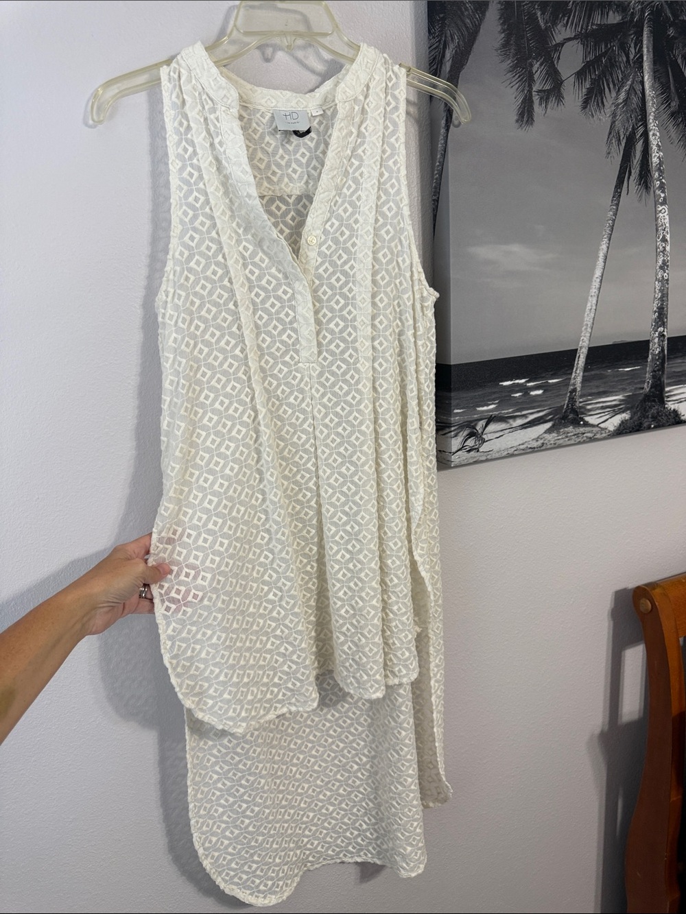 HD in Paris Cream Sleeveless Lace Top